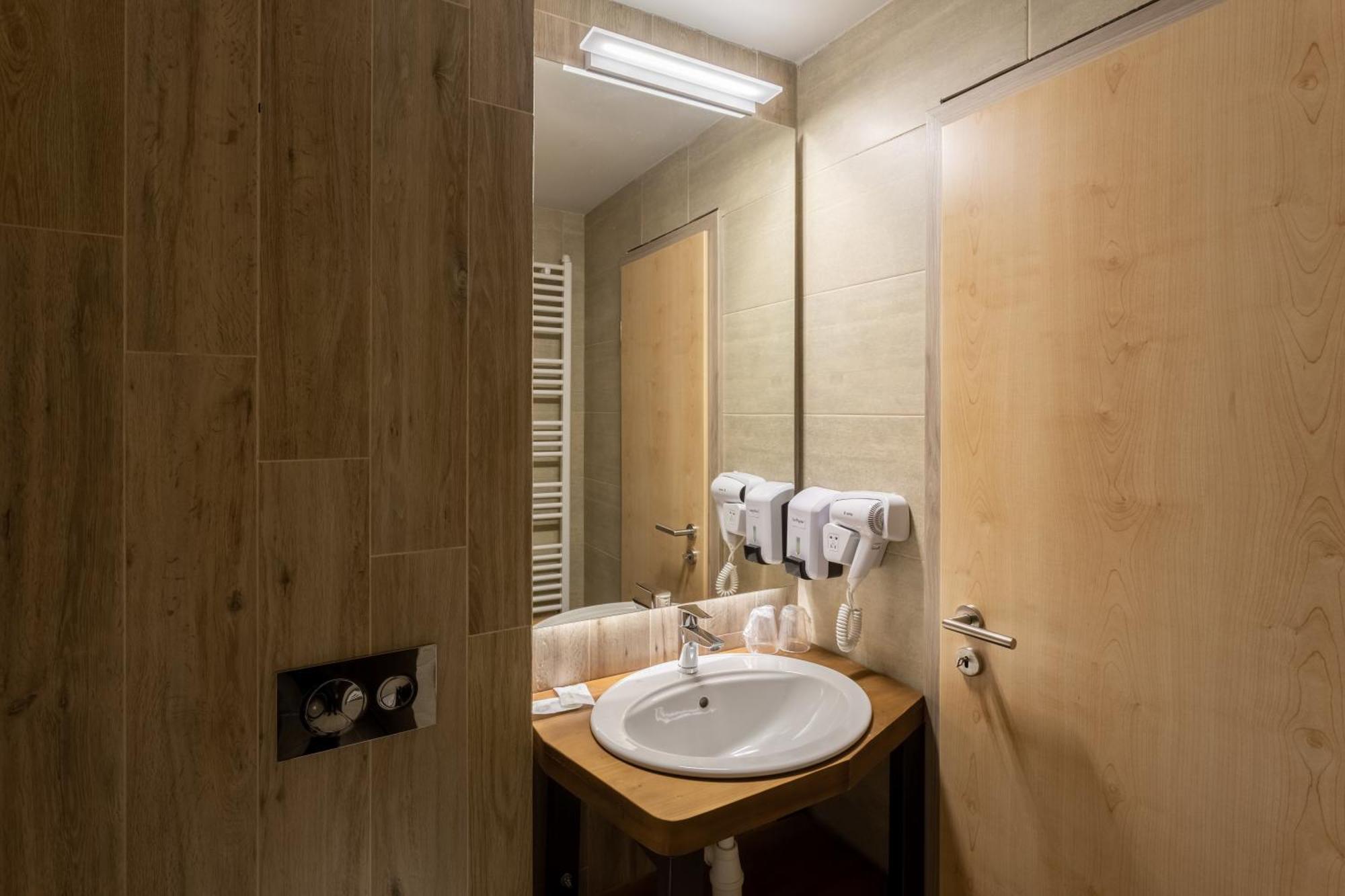 Eden 3 & Eden 4 Hotel Predeal Luaran gambar